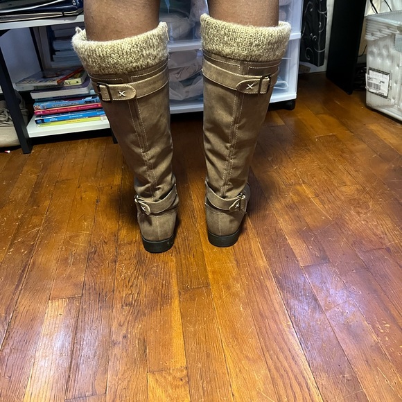 Shoe dazzle. Brown. 8.5 - Picture 12 of 13